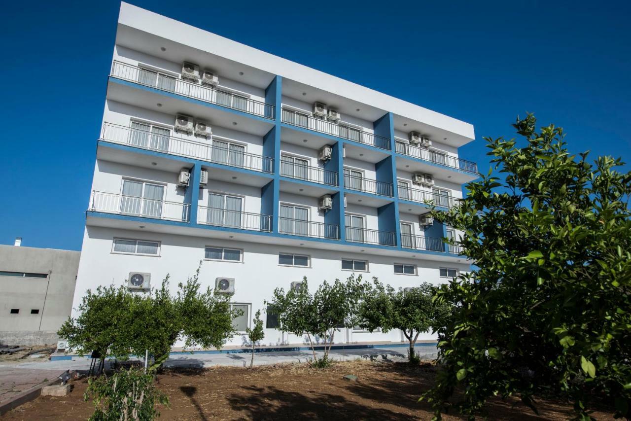 Deniz Airport Suites Nicosie Extérieur photo